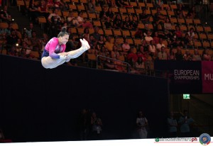 svk kalamarova radoslava ph simone ferraro sfa01344 copia